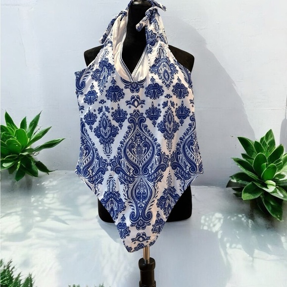 Blue and White Halter one piece swimsuit and skirt NEW - Picture 3 of 6